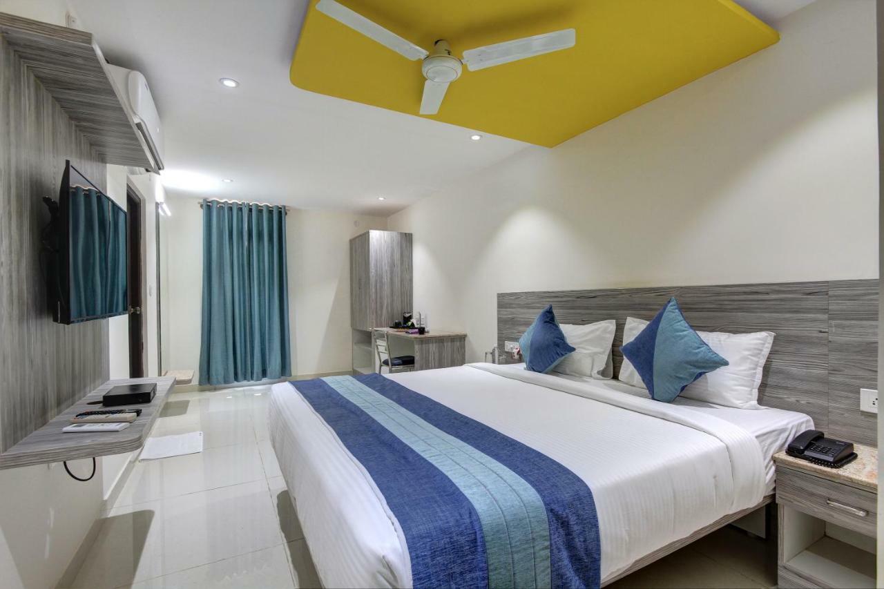 Orange Suites & Inn Near Bangalore Airport Devanahalli Eksteriør billede